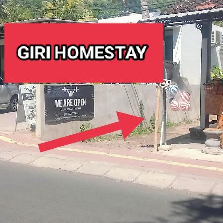 Giri Homestay Амед Экстерьер фото